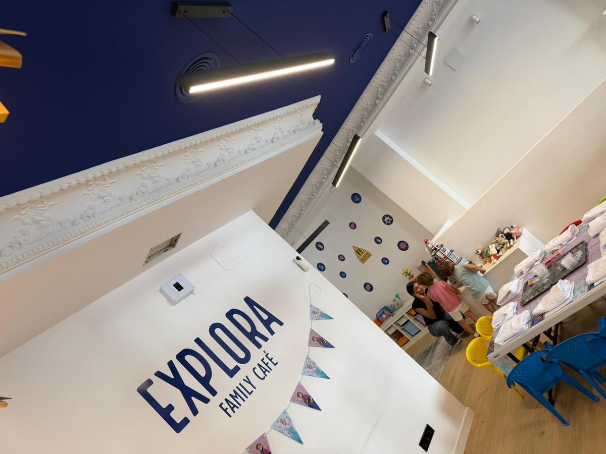 Interior de Explora Family Café